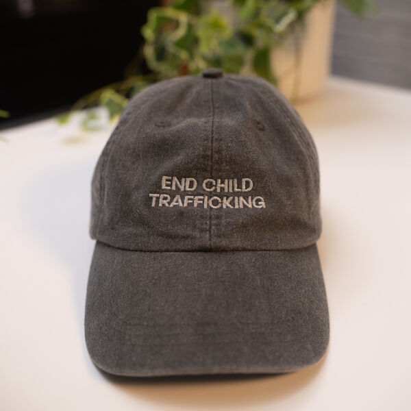 Go ZOE Twill Embroidered Hat Thumbnail